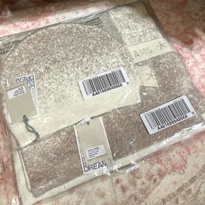 NWT Factory Sealed Barefoot Dreams Cozychic Light Beanie & Scarf Taupe Confetti